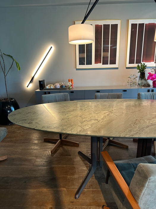 Mesa de Jantar "Legg" em Mármore – Jader Almeida
