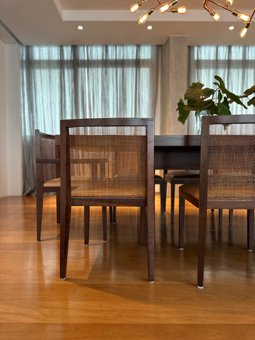 Conjunto de 10 Cadeiras (2 com braços) – Vermeil