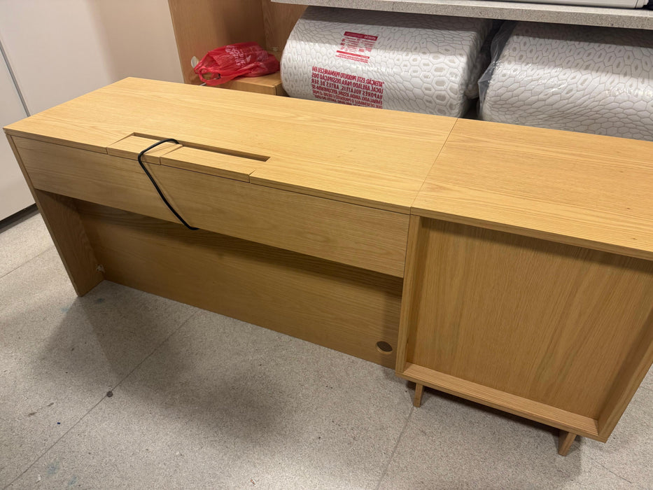 Escrivaninha – Casa Pronta