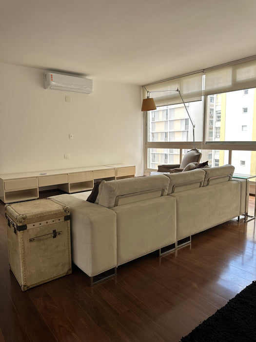 Sofá com Chaise – Micasa