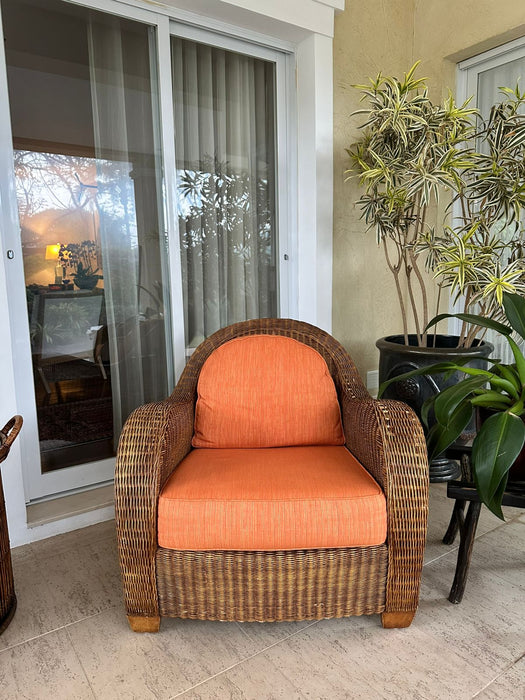 Par de Poltronas em Junco