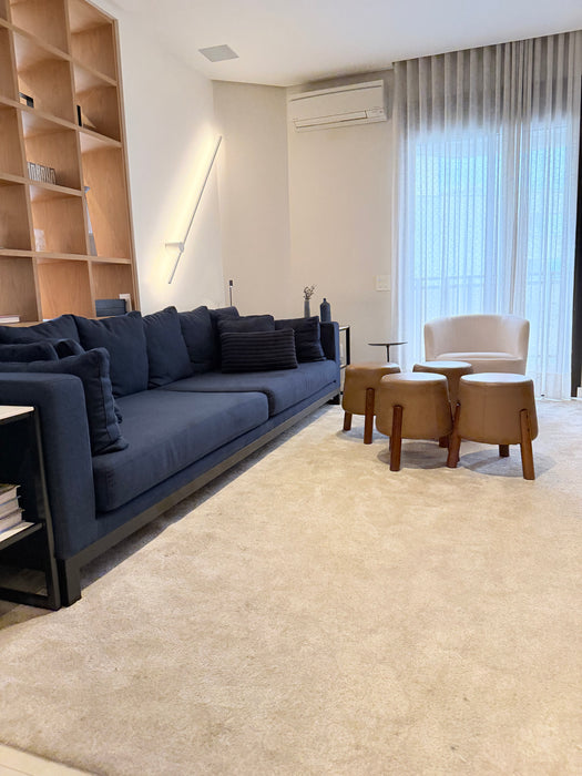 Composição com 4 Pufes “Luce” em Couro – Bel Colore