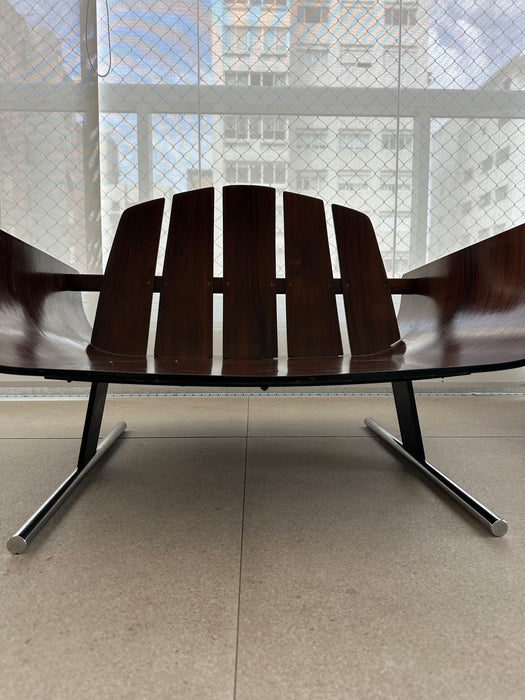 Par de Poltronas "Presidencial" Vintage – Jorge Zalszupin | Adquirida na Galeria Século XX