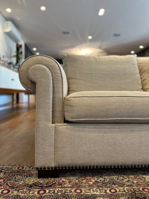 Sofá "Chanel" de 3 Lugares – Paschoal Ambrósio