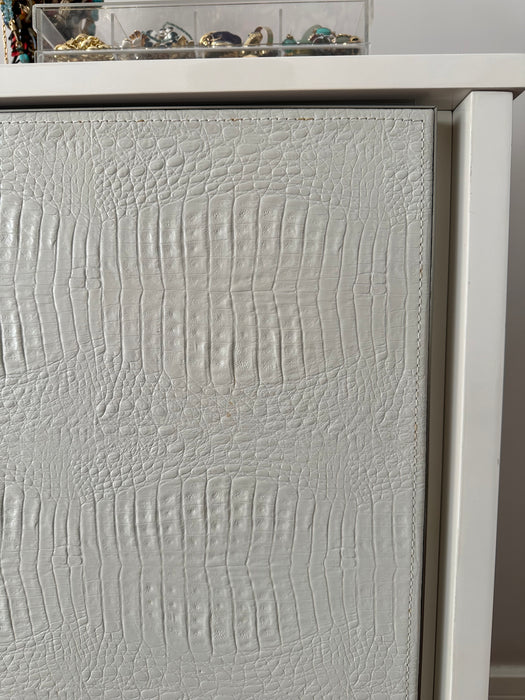 Cômoda com Prateleiras e Sapateiras - Ornare