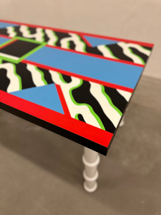 Mesa de Jantar "Madras" - Nathalie Du Pasquier para Memphis Milano