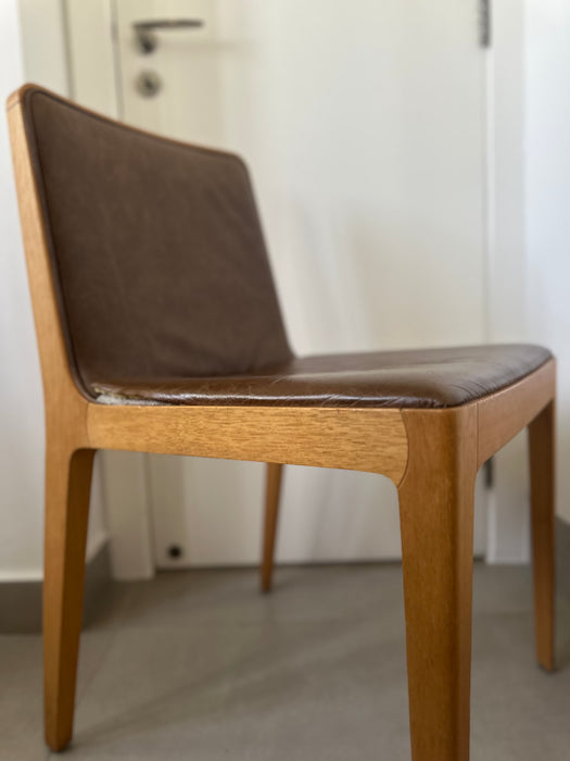 Conjunto com 4 Cadeiras "Malha" em Couro - Jader Almeida