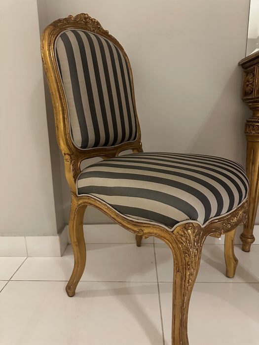 Conjunto com 4 Cadeiras "Luís XV" Listradas – Christie Móveis