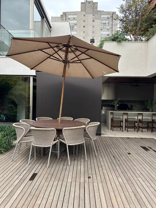 Conjunto Outdoor com Mesa de Jantar "Ayty" 8 Cadeiras "Andro" e Ombrelone - Saccaro