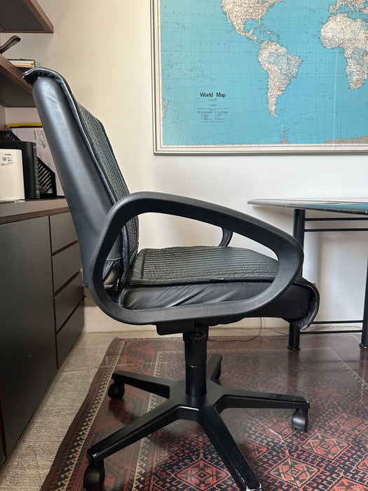 Cadeira de Escritório Preta