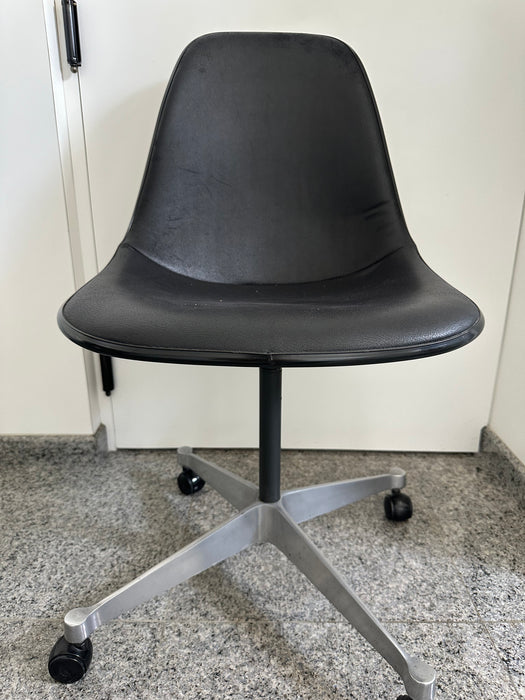 Par de Cadeiras “Eames Fiberglass Office” Vintage  – Charles & Ray Eames