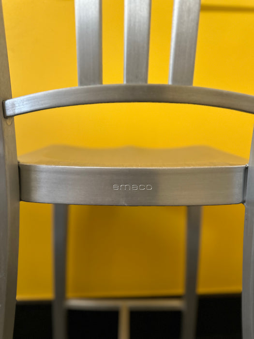 Par de Banquetas "Navy" em Alumínio - Emeco