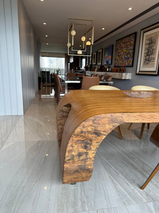 Mesa de Jantar Curva em Pequiá – Arboreal