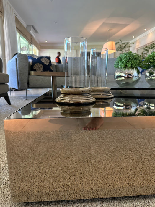 Mesa de Centro Espelhada Fumê - Artefacto