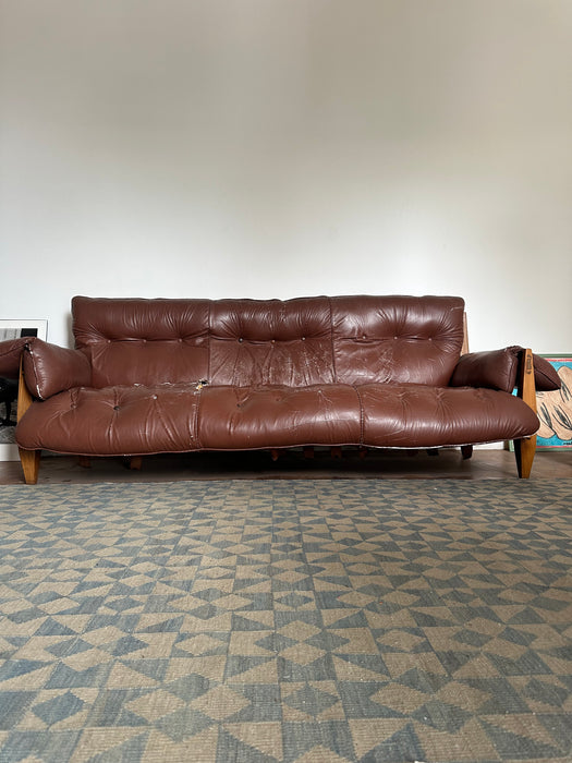 Sofá Vintage – Móveis Cimo