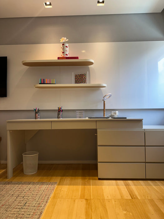 Mesa de Trabalho com Gaveteiro
