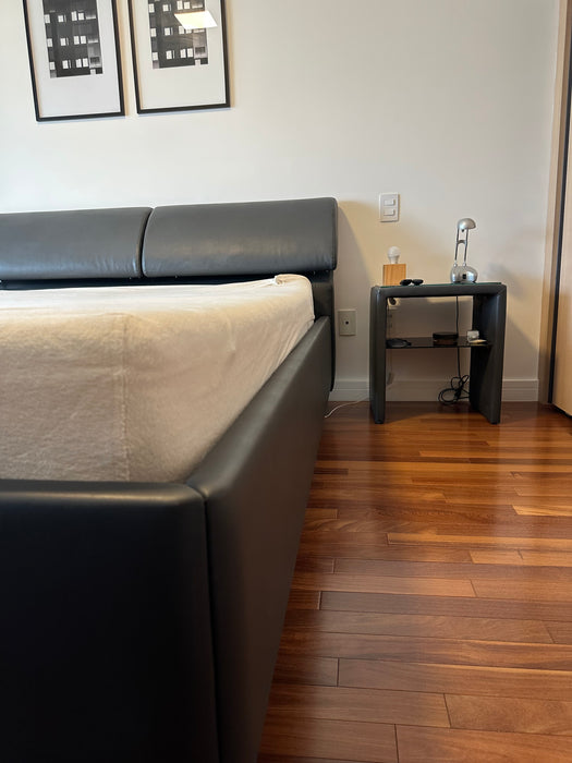 Cama de Casal "Casa KTD" com 2 Mesas de Cabeceira (colchão Incluso) - Matthias Rossow para RUF Betten