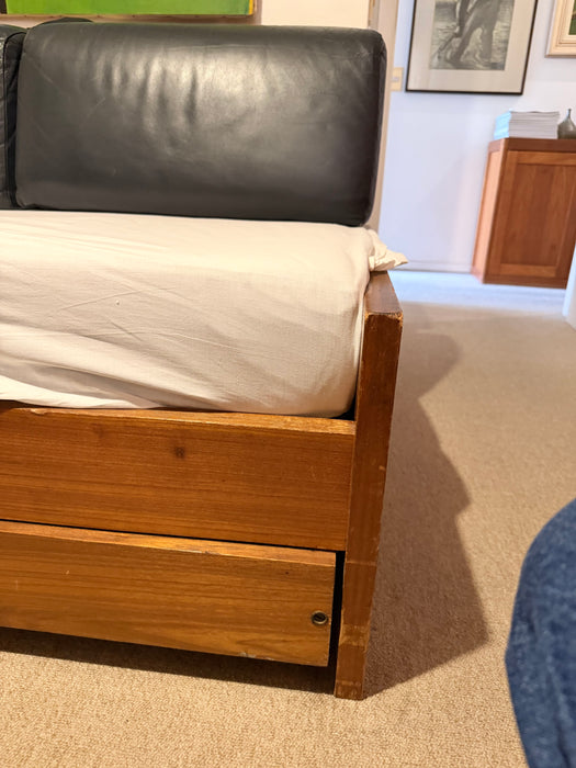 Sofá Cama com Bicama – Arredamento