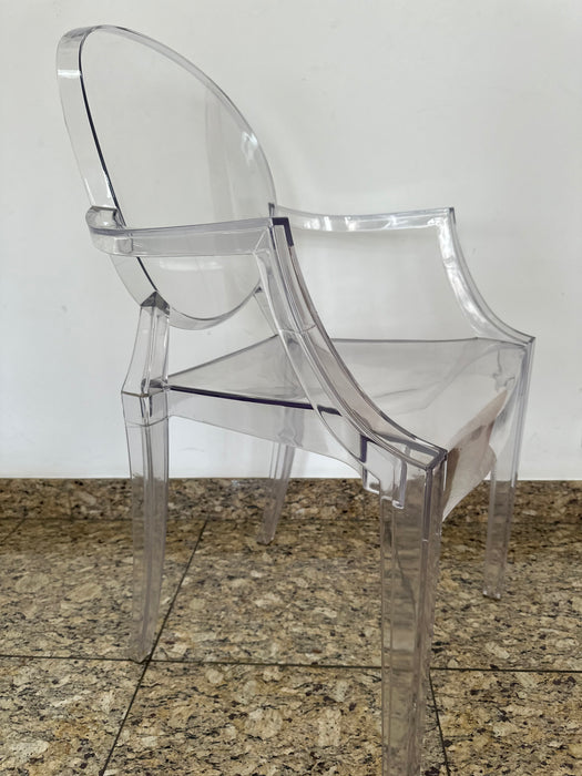 Par de Cadeiras "Ghost"