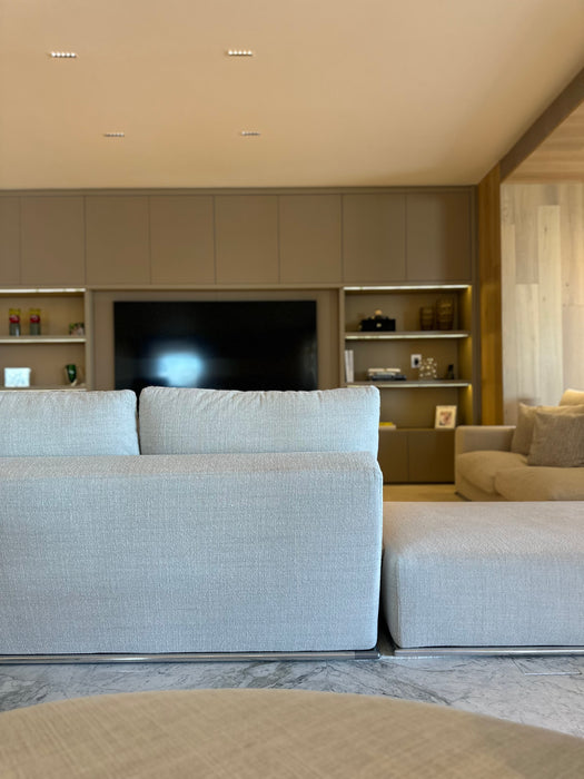 Sofá Modular "Marcel" com Par de Pufes – Antonio Citterio para B&B Italia