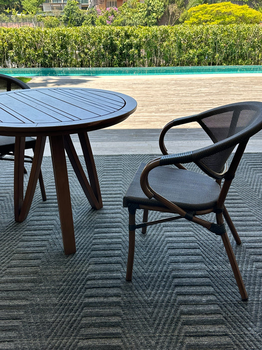 Conjunto Mesa com 2 Cadeiras