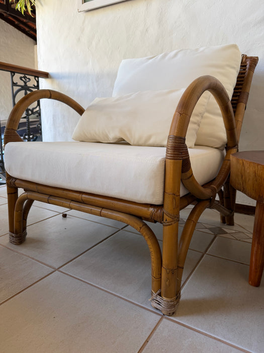 Par de Poltronas com Banquetas em Fibra Natural