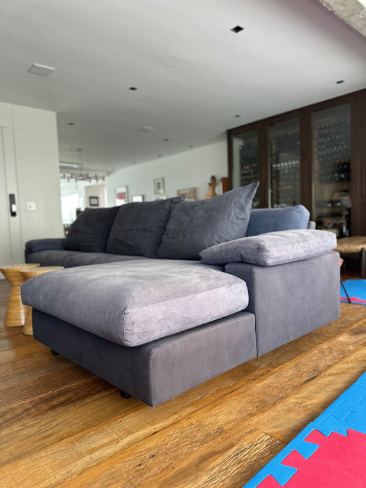 Sofá "Vogue" com Chaise - Micasa