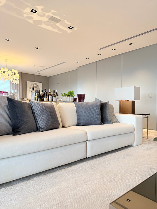 Sofá de 3 Lugares (Almofadas Decorativas não inclusas) – Artefacto