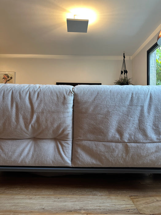 Sofá "Lasso" em Lona (pufes vendidos separadamente) – Estúdio Bola