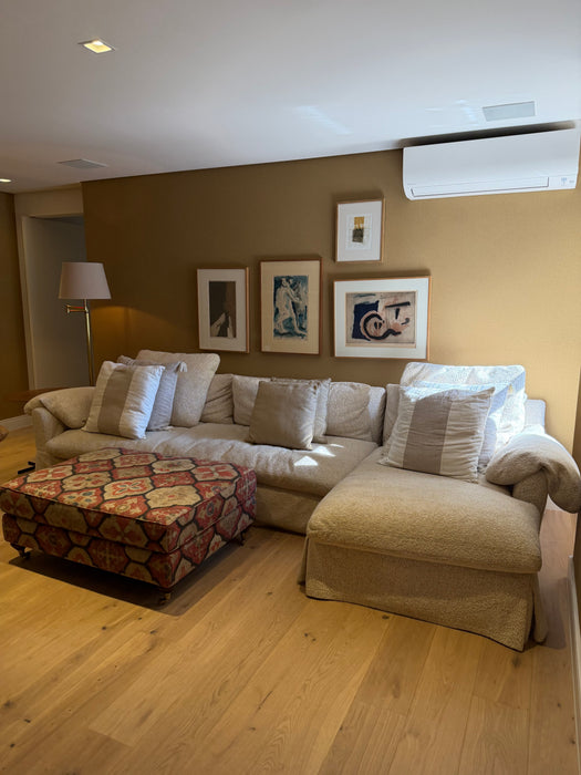 Sofá com Chaise – Entreposto