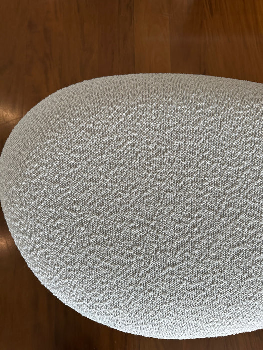 Par de Puffs "Munik" Especial – Jader Almeida