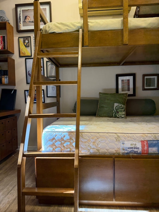 Cama Superior "Colorata" e colchão (sem cama principal) - Casa Pronta