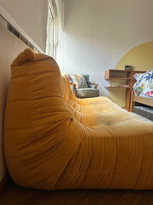 Sofá “Togo” – Ligne Roset (sem informação da loja de aquisição)