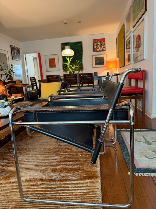 Par de Cadeiras "Wassily" Vintage