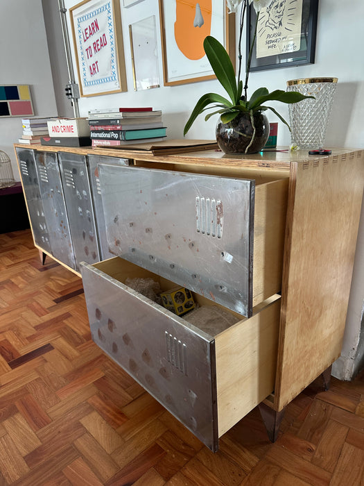 Cômoda Estilo Industrial – Micasa