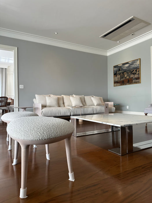 Par de Puffs "Munik" Especial – Jader Almeida