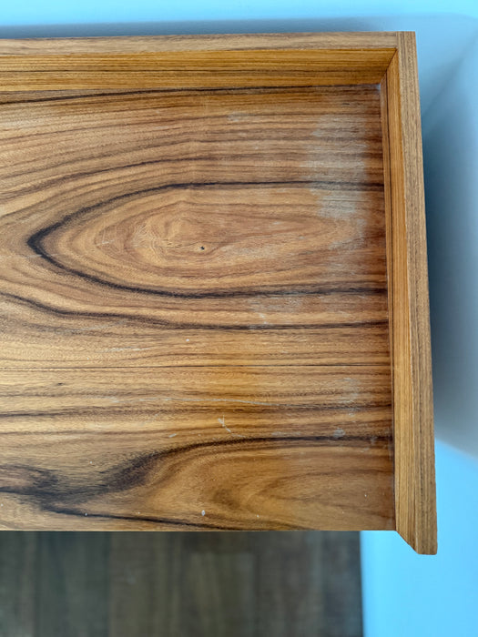 Mesa de Cabeceira - Marcenaria