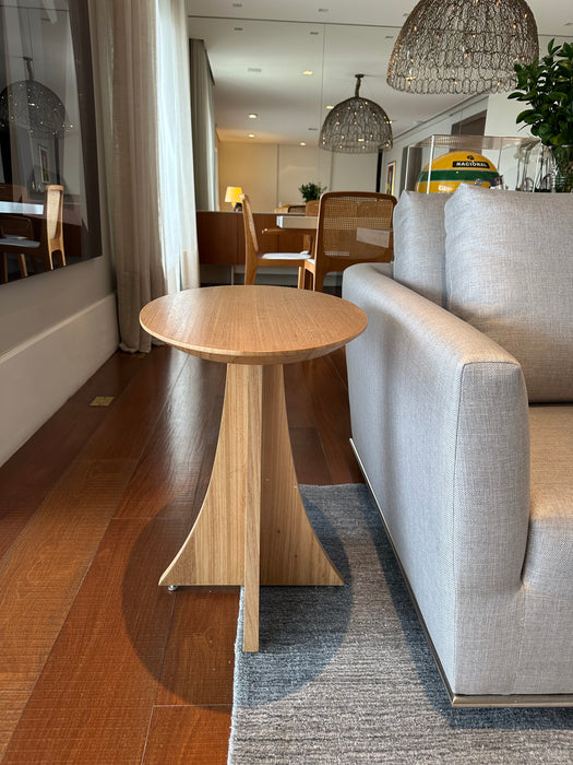 Mesa Lateral "Finn" em Madeira – Dpot