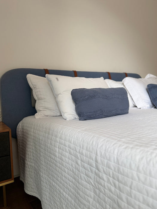 Cama King Size com Colchão – Marcenaria / Sleep Solutions