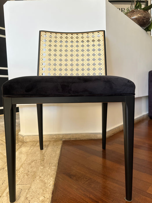 Conjunto de 8 Cadeiras (2 com braços)