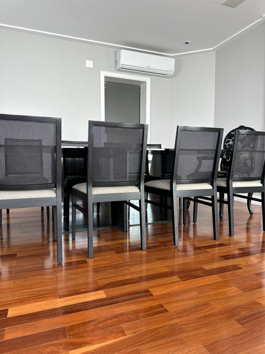 Mesa de Jantar Preta em Laca e Vidro