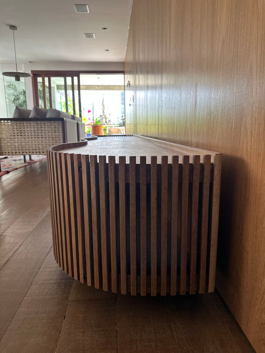 Rack "Taquaras" – Giacomo Tomazzi para Líder Interiores