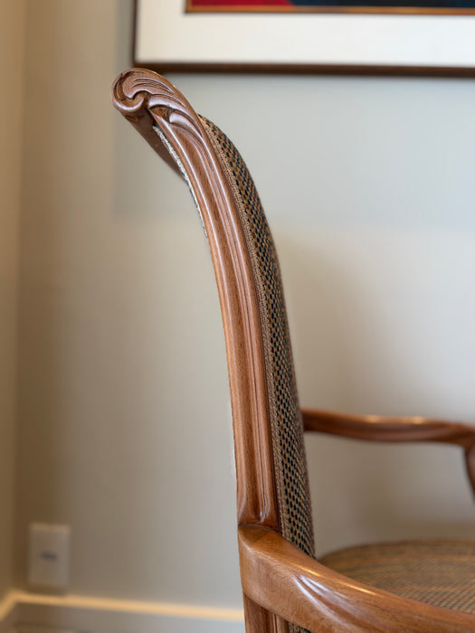 Mesa de Jantar Extensível com 8 Cadeiras – Jean Jacques Bernard