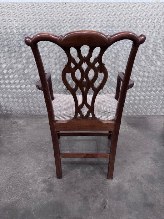 Conjunto Inglês de 12 Cadeiras (2 com braços) - Antiquário Buenos Aires