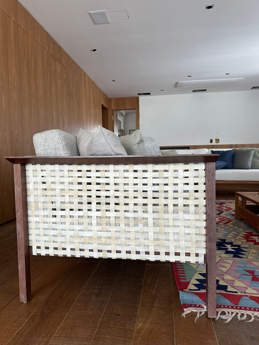 Par de Poltronas – Saccaro