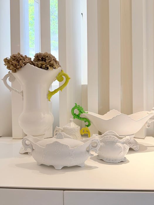 Conjunto "Versailles Fluo" com 5 Peças – Seletti