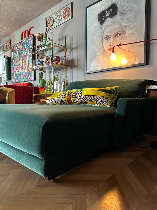 Chaise em Veludo – Micasa