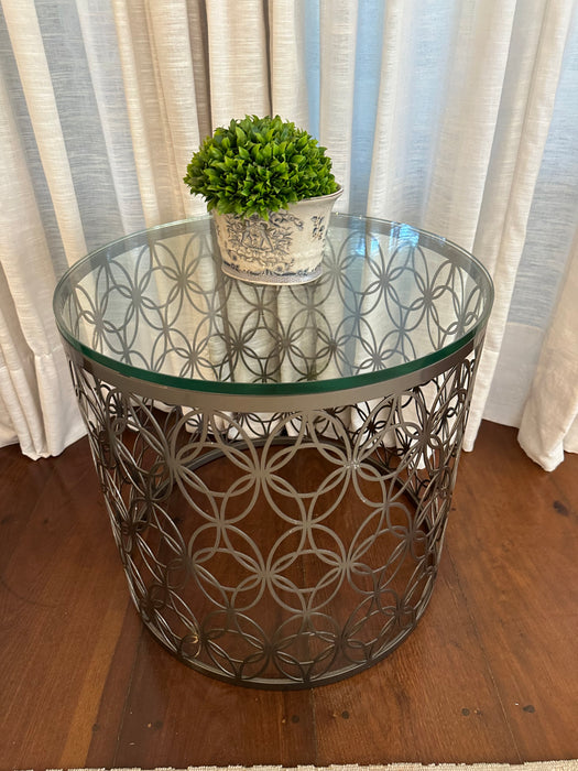 Mesa Lateral "Smukke" – Artefacto