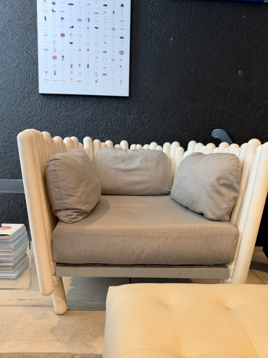 Par de Poltronas “Canisse” Outdoor (duas cores) – Philippe Nigro para Serralunga