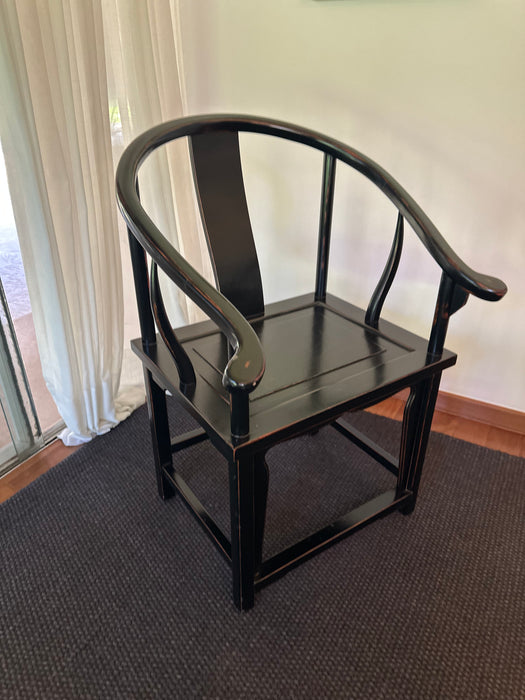 Par de Poltronas Orientais